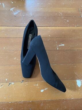 Enzo Angiolini Black Sculpted Block Heel Pumps
